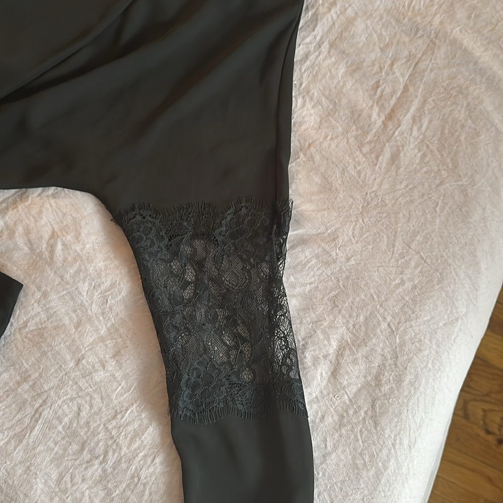 Express - Picture 3 of 3